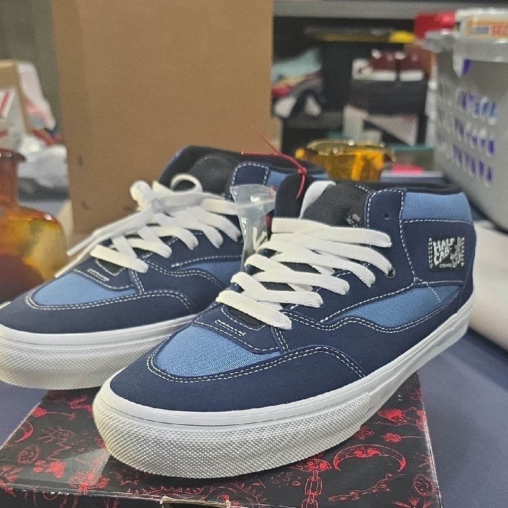 Mens Vans 10.5 Gigilotti Navy Blue Half Cabs New